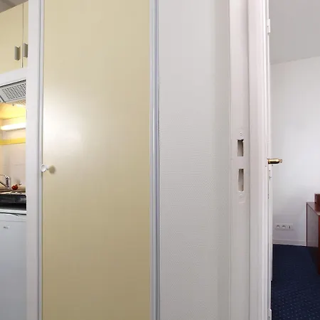Appart'city Classic Ferrand Centre Apart-hotel