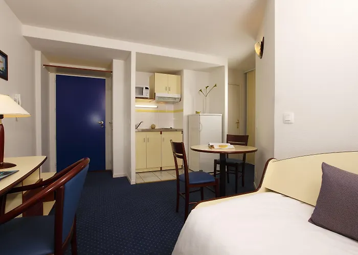 Appart'city Classic Ferrand Centre 3* كليرمونت-فيراند